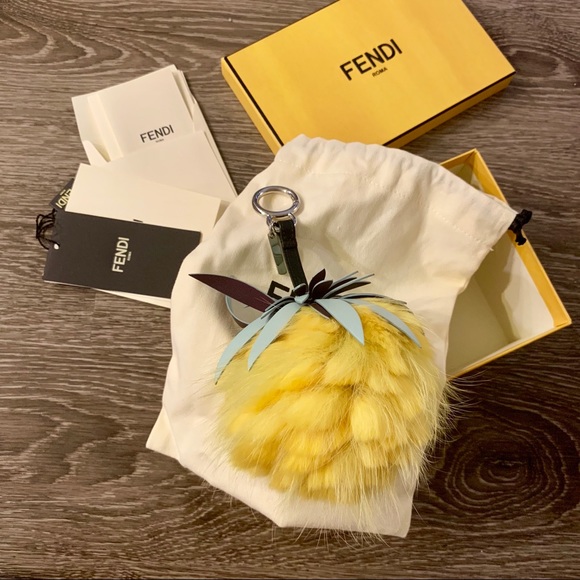 fendi pineapple